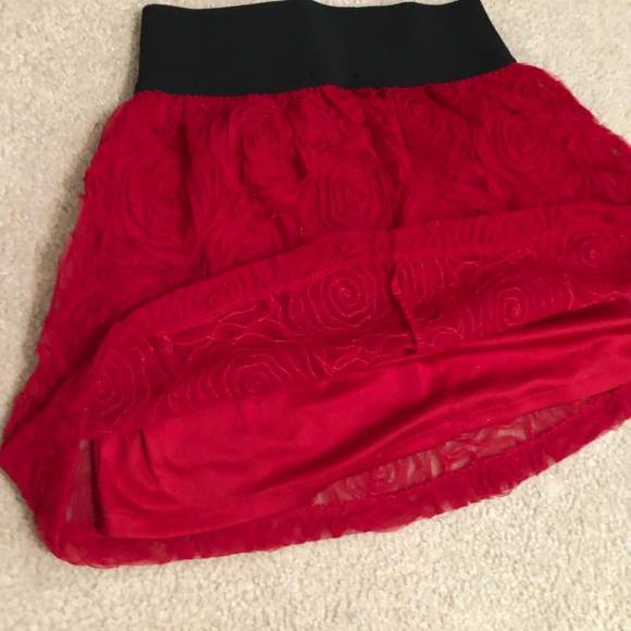 Textured tulle rose skirt - Picture 6 of 8